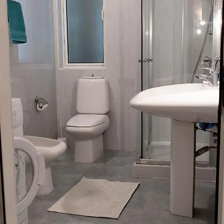 Spacious 3-bedroom 30 Seconds From Sea * Marsaskala